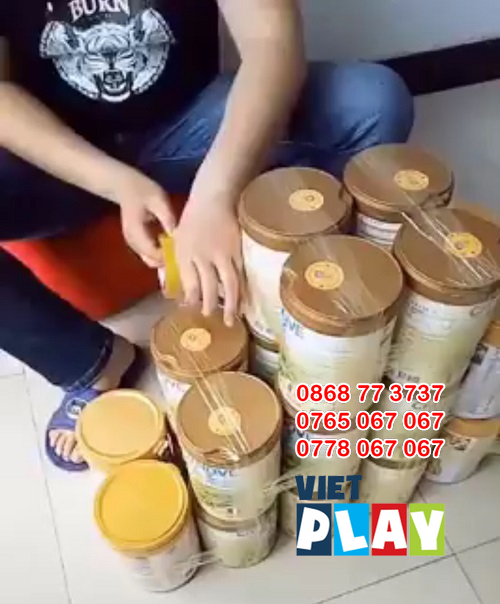 Cách làm cầu trượt bằng bìa carton và hộp sữa